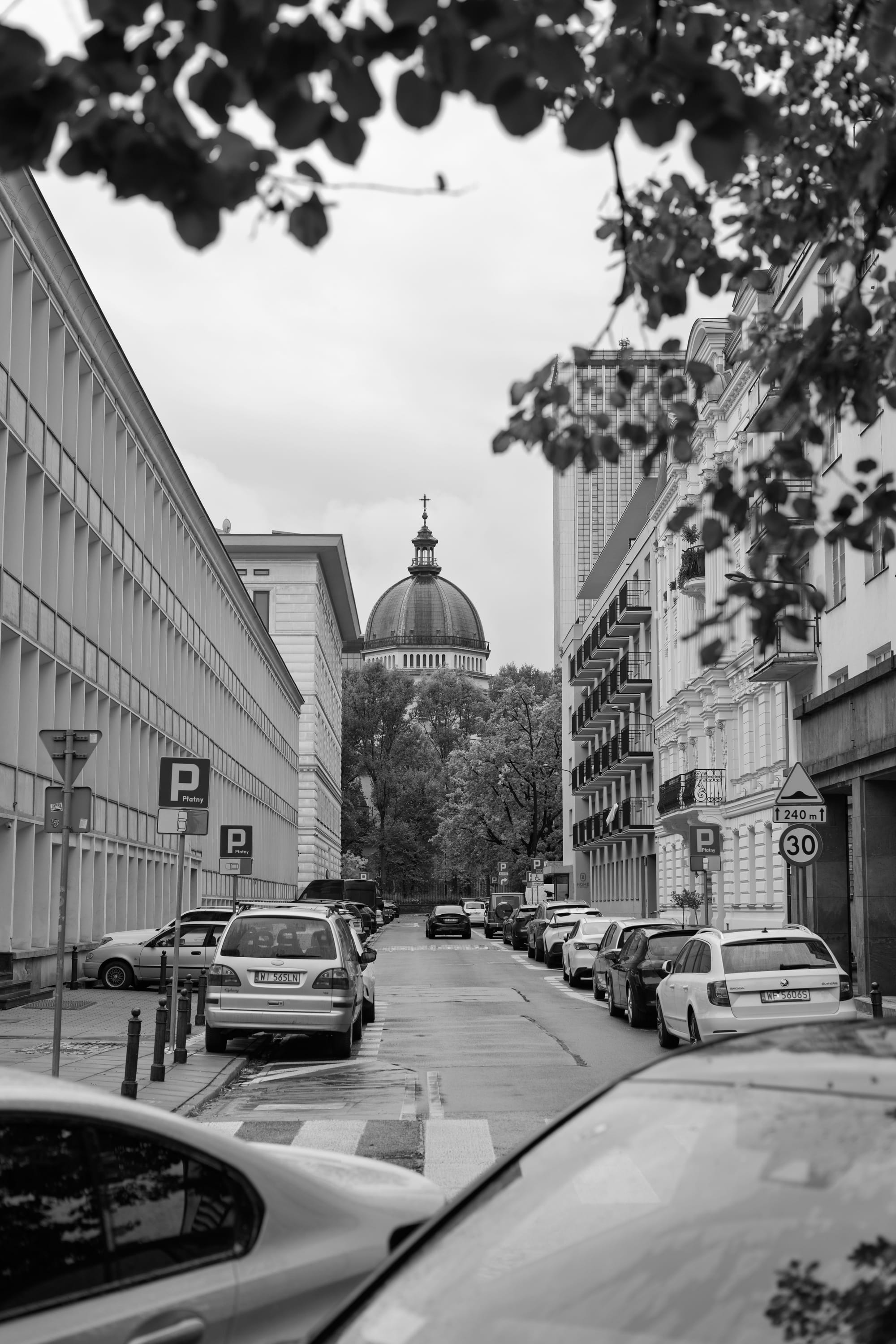 pomysły na weekend w Warszawie, warsaw guide, warszawski przewodnik, discover warsaw, warsaw architecture, architektura Warszawy, warszawa śródmieście, ulice warszawy, warsaw travel