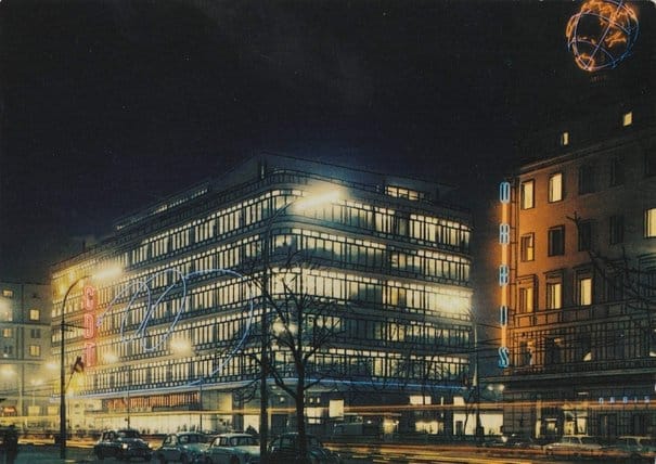 Warsawslook, neon w warszawie, warsaw city guide, discover warsaw, przewodnik warszawski, warsaw neons, Centralny Dom Towarowy Smyk, Orbis, warszawa, poznawaj warszawę, neonizacja