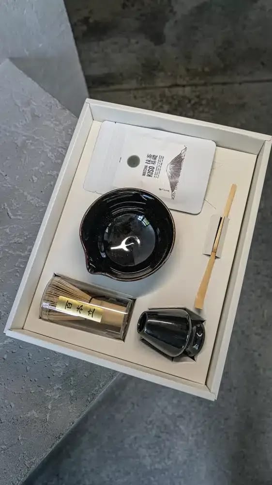 Christmas gift guide Warsaw, prezenty świąteczne, pomysły na prezent, gift ideas, polskie marki, polish brands, sklepy w Warszawie, co kupić w warszawie, polish stores, zakupy świąteczne, matcha