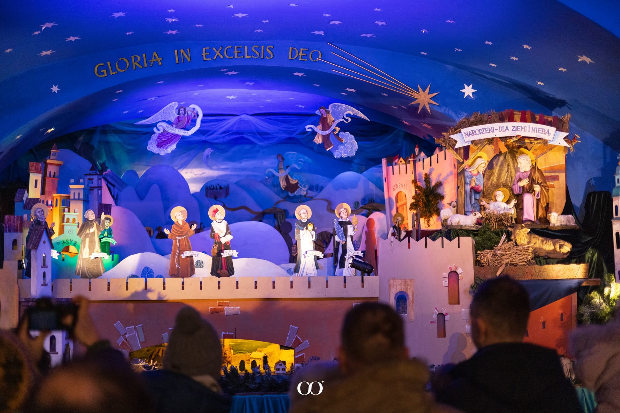 Najpiękniejsze szopki bożonarodzeniowe w Warszawie, święta w warszawie 2025, Warsawslook, polskie kościoły, christmas in warsaw, boże narodzenie, nativity scene in Poland, polskie tradycje, polish traditions, kościół Przemienienia Pańskiego, Miodowa, ruchoma szopka w Warszawie