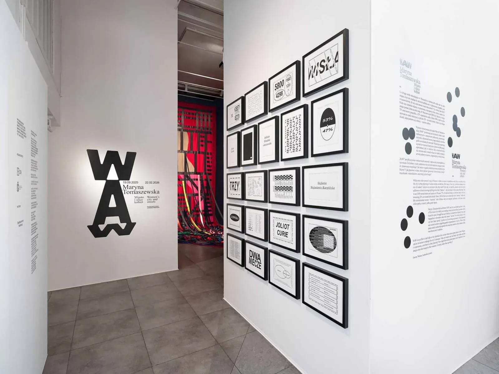 wystawy i zapowiedzi w Warszawie 2026, Maryna Tomaszewska, WAW. Miasto i ulice kobiet, Dom Spotkań z Historią, pomysły w warszawie, warszawskie galerie sztuki, warszawskie muzea, warsaw museum, historia polski, historia warszawy, ulice Warszawy, spacer warszawą, kobieca twarz, planowanie miasta warszawa