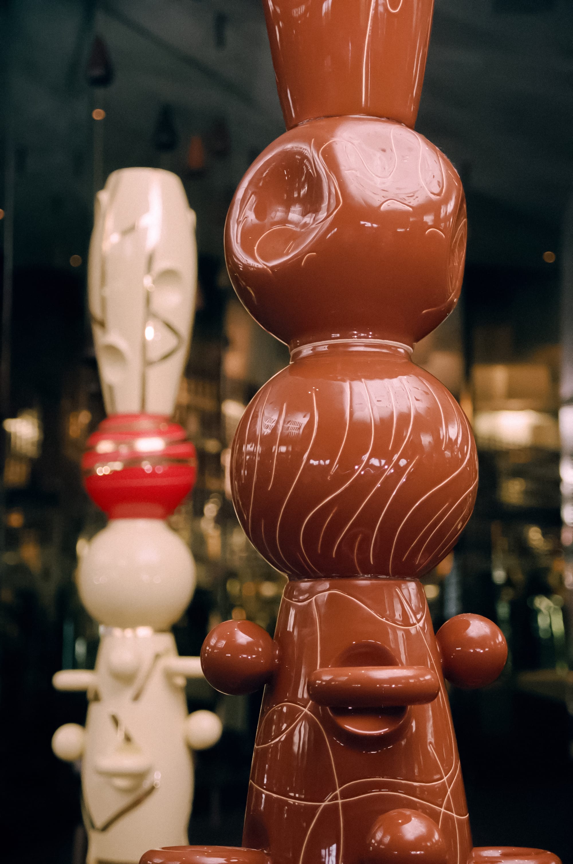 Wystawa Forma smaku, Malwina Konopacka, muzeum Fabryka Czekolady E. Wedel Warszawa, Wedel chocolate, warsaw exhibition, warsawslook, pomysły warszawa, polish design, polish artist, polski artysta, branding, contemporary design, ceramika, warsaw museum, muzeum w warszawie, totem